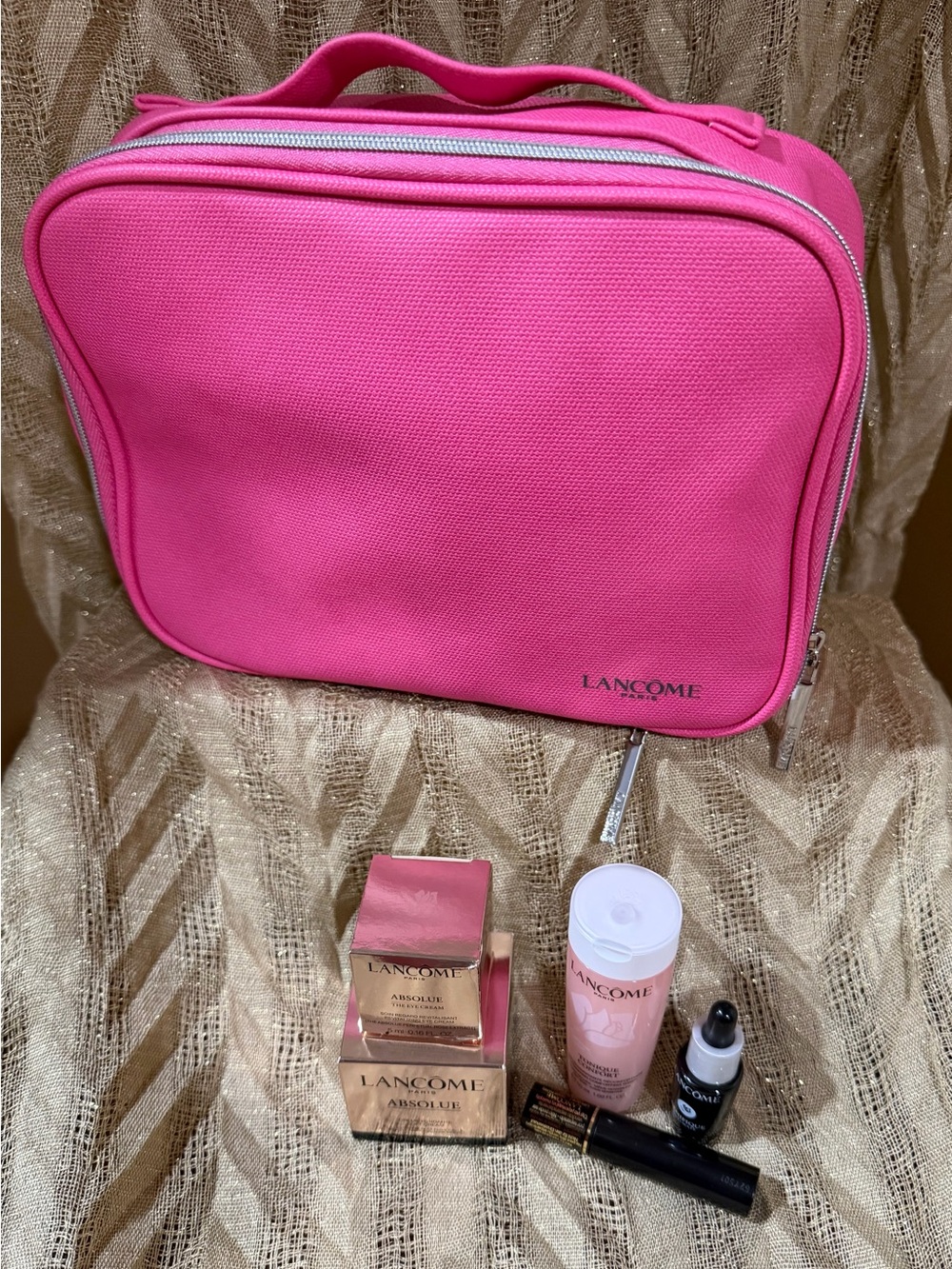 Lancôme Pink Travel Cosmetic Bag Chic Carry Case 5 pieces skin care products new